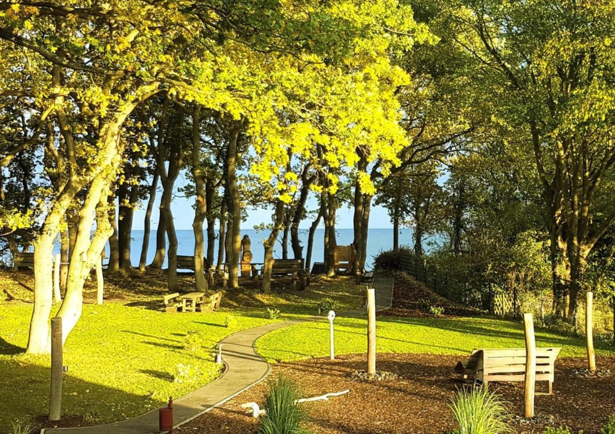 Traumhaftes Appartement - Odins Blick Wohnung 13 , Sauna Und Privatstrand, Blick Zur Ostsee Lobbe Dış mekan fotoğraf